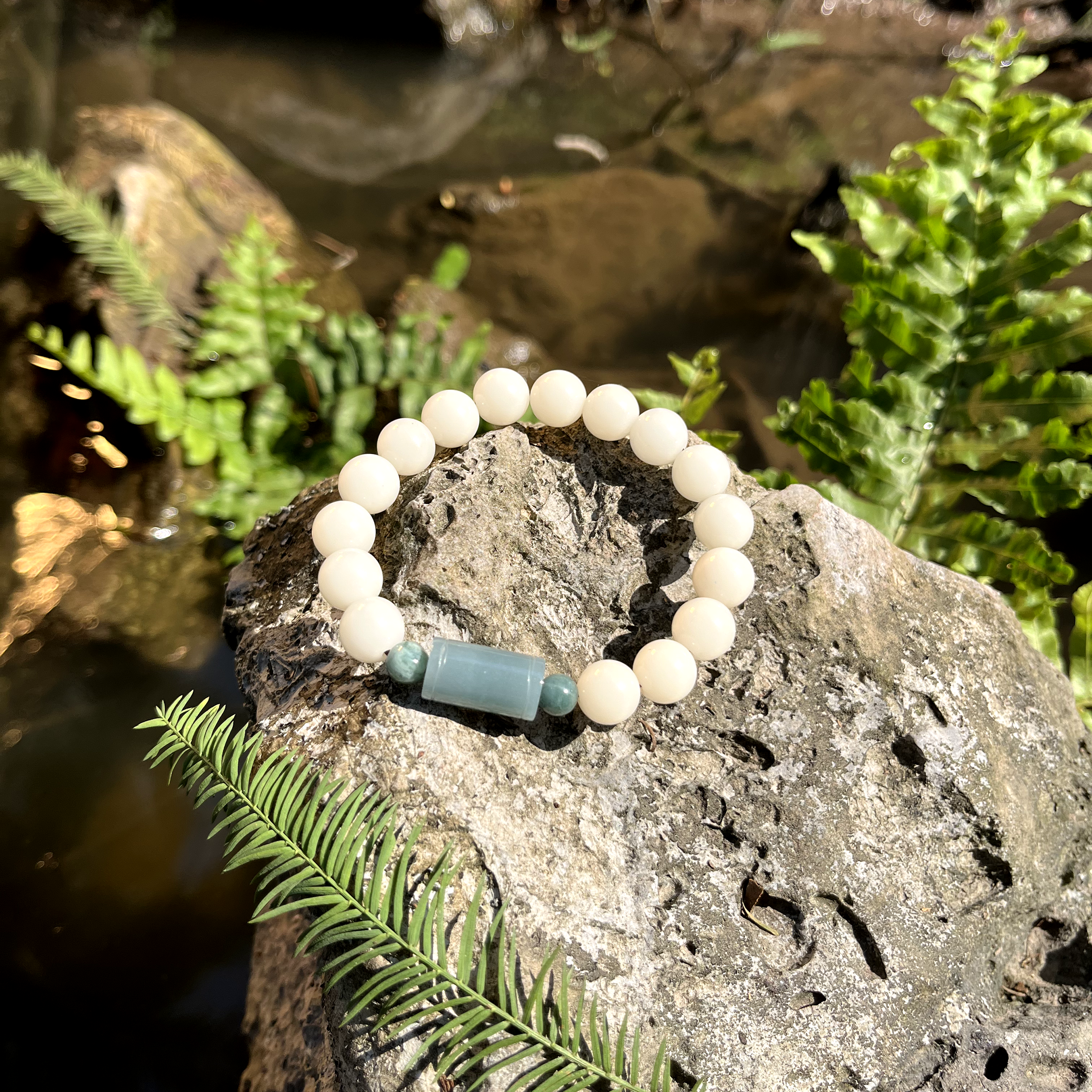 Vòng tay bạch ngọc bồ đề phối lam ngọc