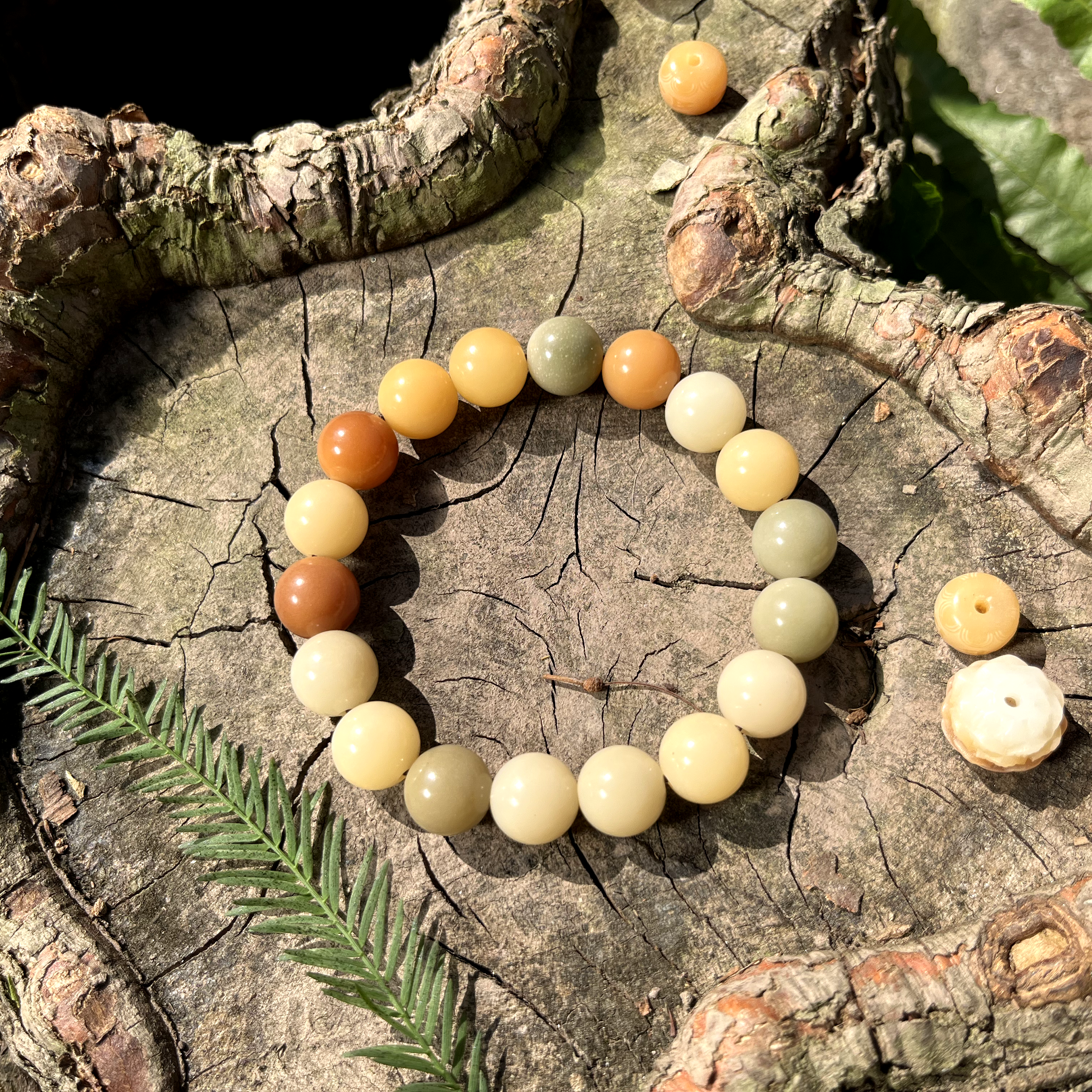 Vòng tay bồ đề đa sắc tông sáng