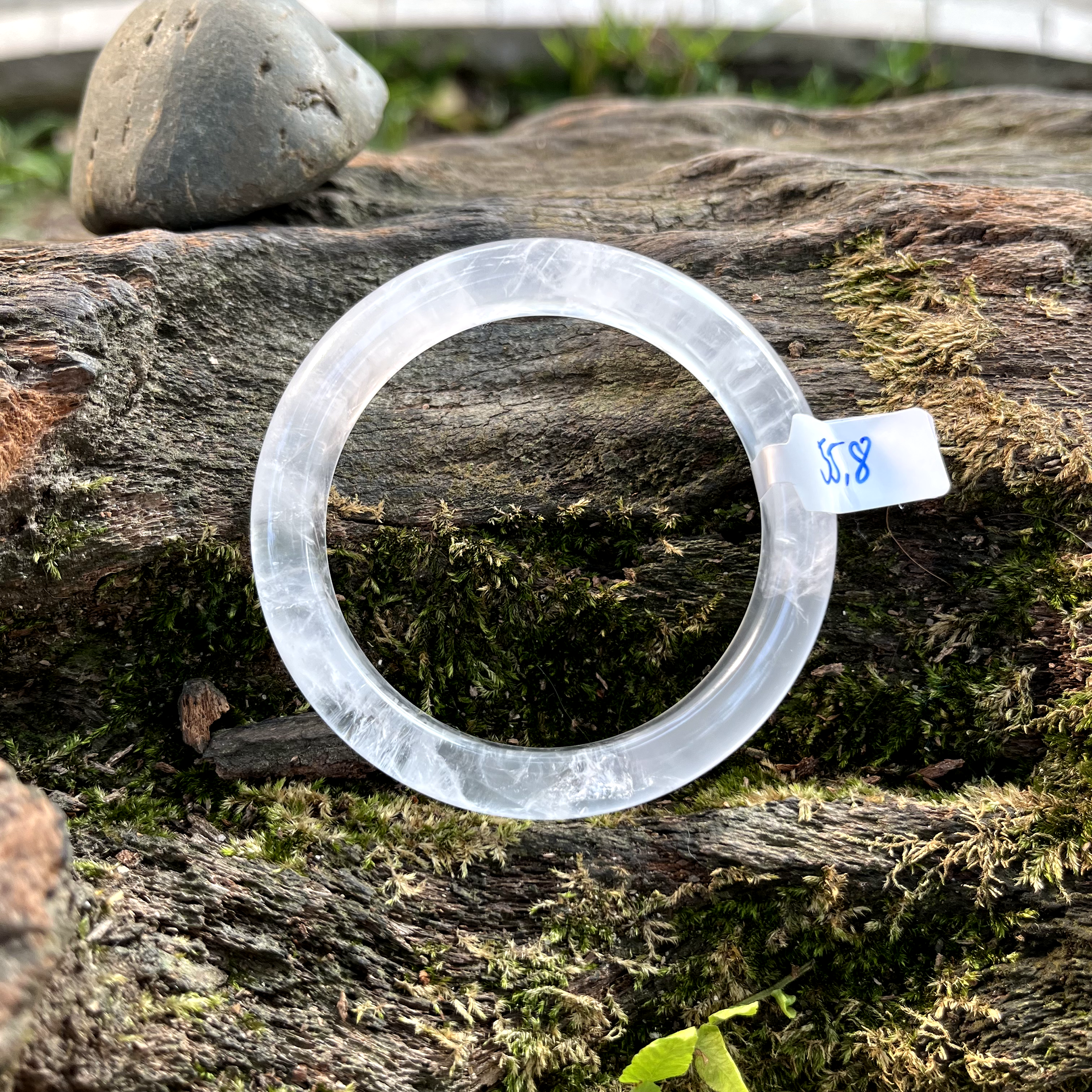 Vòng thạch anh trắng